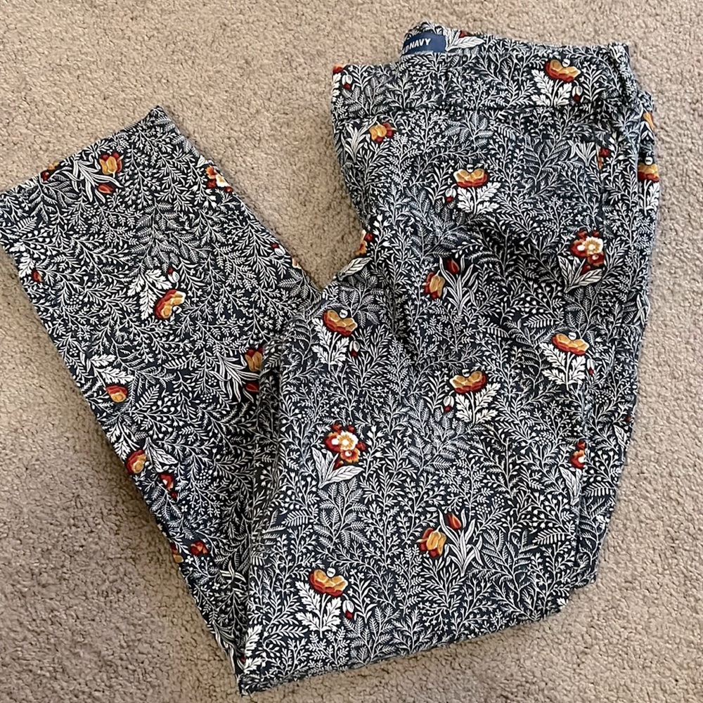 Old navy pixie pants